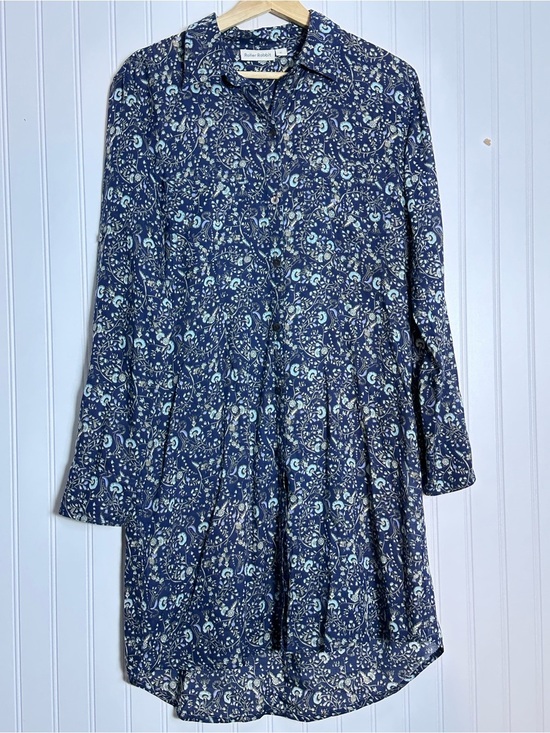 Roller Rabbit Dresses & Skirts - Roller Rabbit blue floral dress long sleeves button-down front M Relax Fit